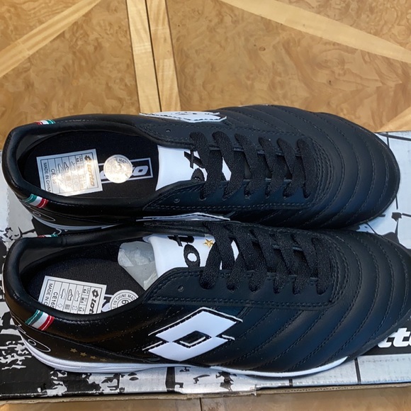 NWB!! Vintage Y2K Lotto Stadio Mondiale Turf Mens soccer cleats size 6.5 - Picture 2 of 7